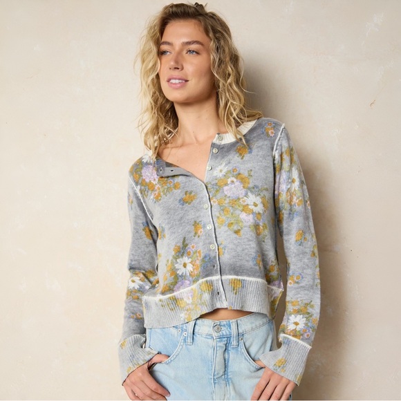 Natural Life Your Everything Cardigan Sweater | English Garden Charcoal | XS - Picture 2 of 8